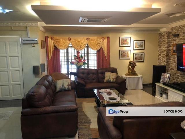 House for sale in Petaling, Subang Jaya