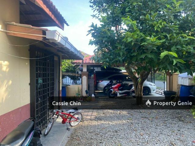 Terraced House for sale in Batu Pahat, Johor