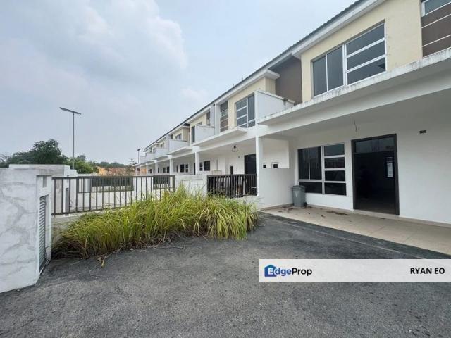 House for sale in Meridin East, Pasir Gudang