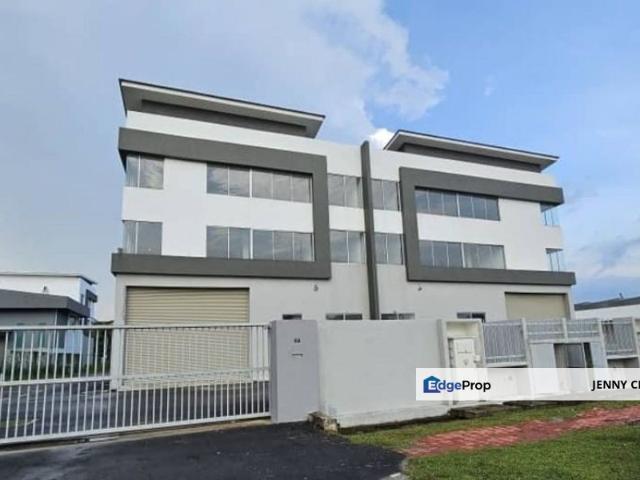 Warehouse for rent in Petaling, Subang Jaya