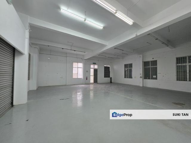 Warehouse for rent in Petaling, Subang Jaya