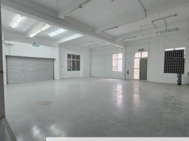 Warehouse for rent in Petaling, Subang Jaya