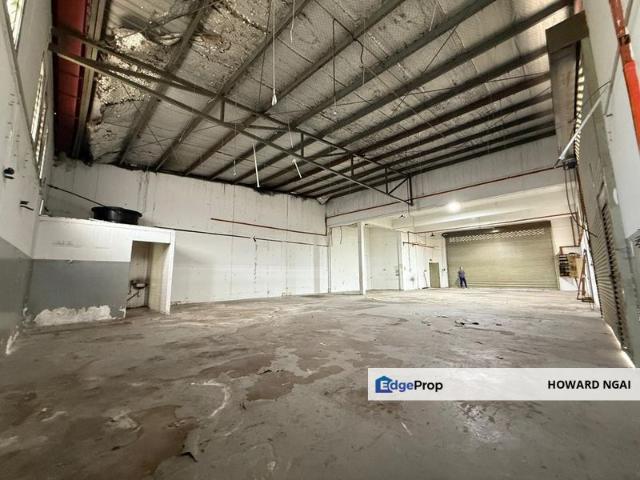 Warehouse for rent in Petaling, Subang Jaya