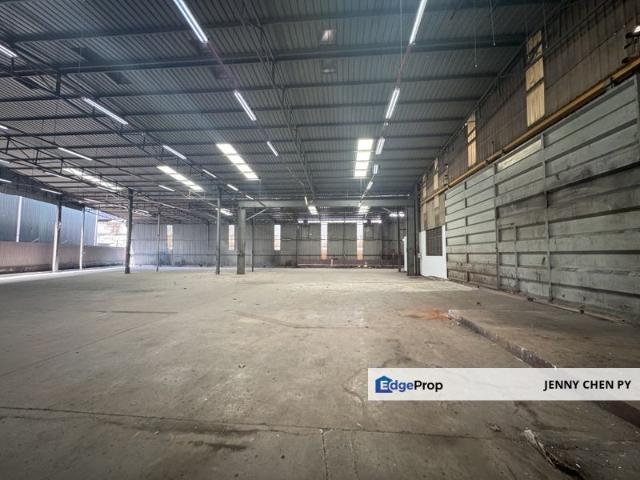 Warehouse for rent in Petaling, Subang Jaya