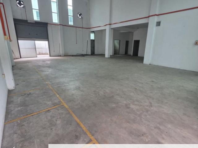 Warehouse for rent in Bukit Minyak, Seberang Perai