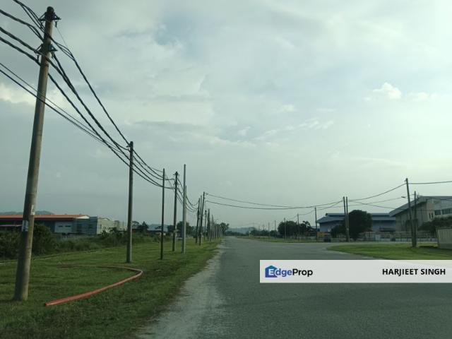 Warehouse for sale in Selayang, Selangor