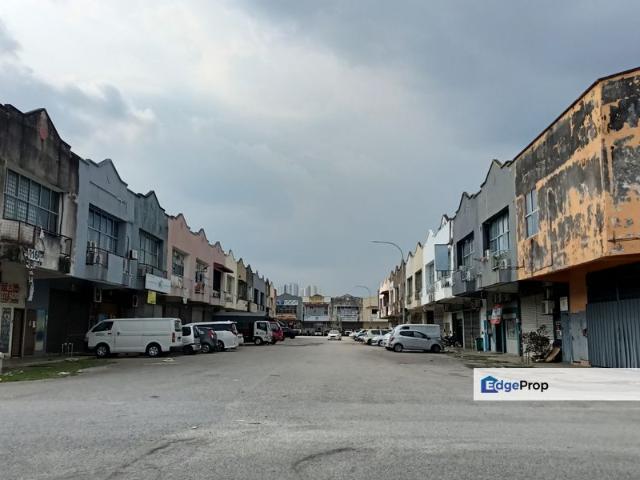 Warehouse for sale in Petaling, Subang Jaya