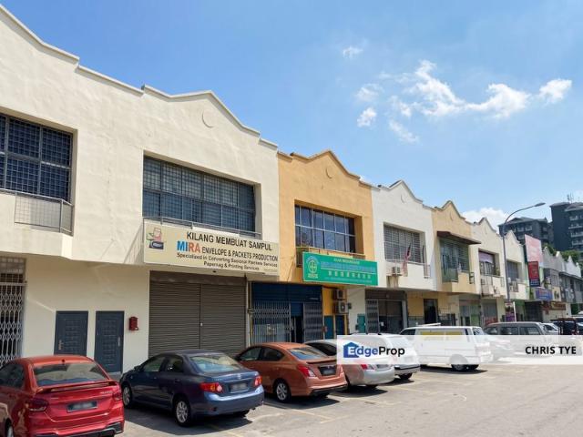 Warehouse for sale in Petaling, Subang Jaya