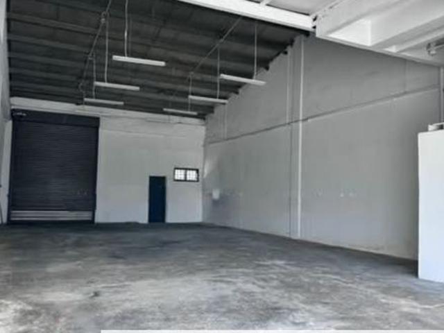 Warehouse for rent in Petaling, Subang Jaya