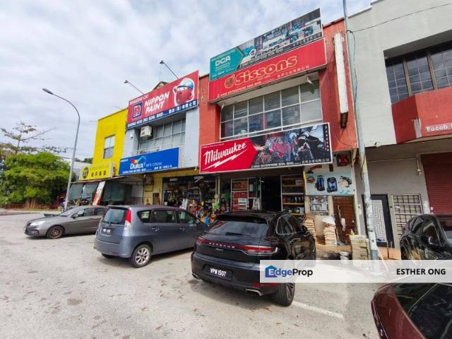 Shop for sale in Petaling, Subang Jaya