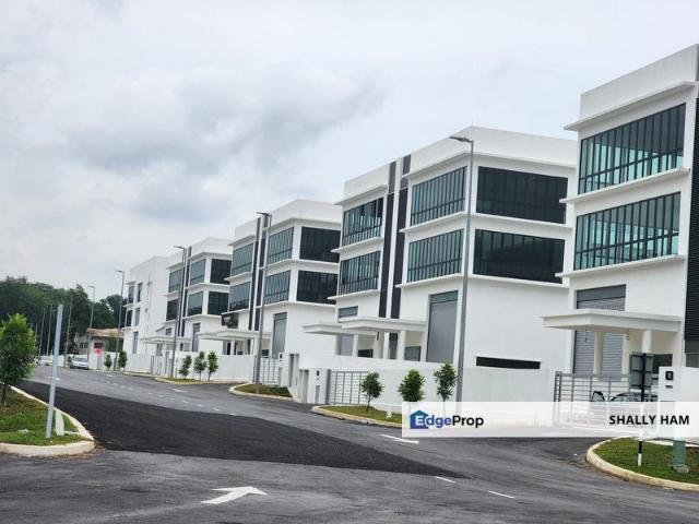 Warehouse for rent in Petaling, Subang Jaya