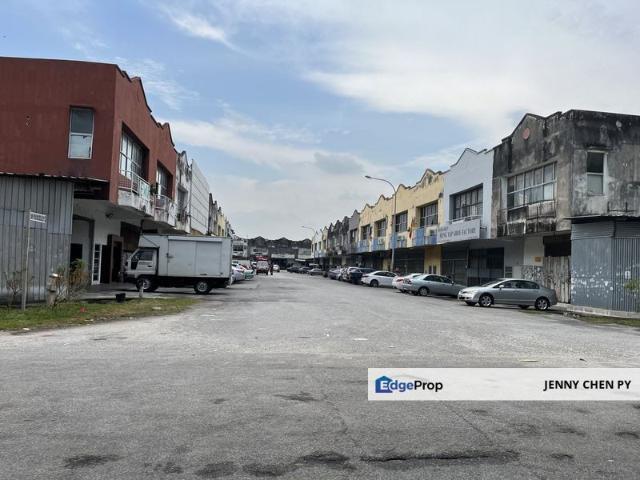 Warehouse for sale in Petaling, Subang Jaya