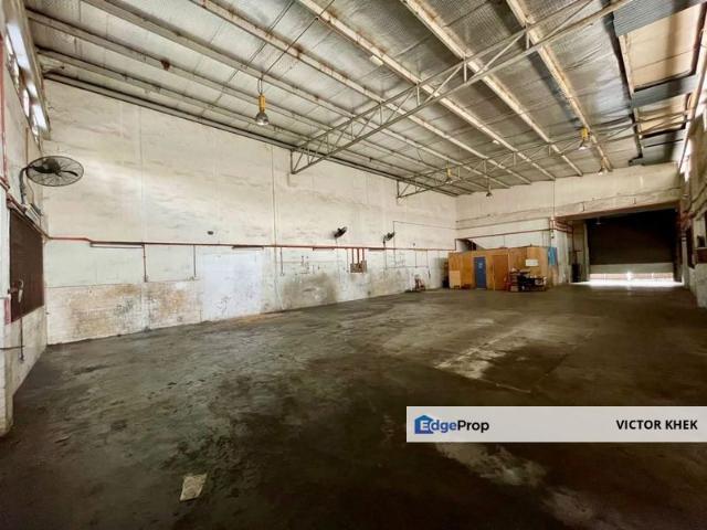 Warehouse for sale in Kediaman Kakitangan Daerah JKR Johor Bahru, Iskandar Puteri