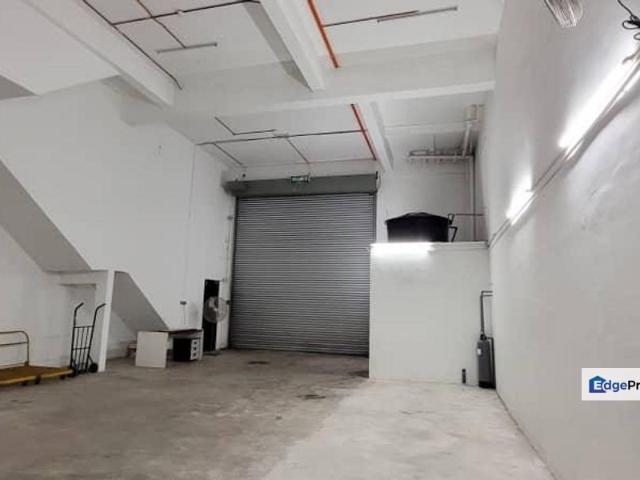 Warehouse for rent in Taman Perindustrian Desa Aman, Majlis Perbandaran Selayang
