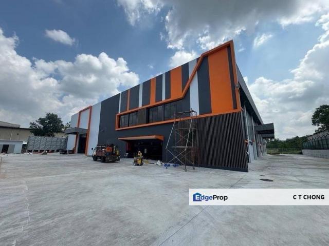 Warehouse for sale in Johor