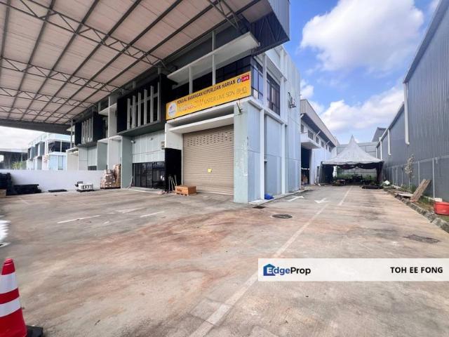 Warehouse for sale in Johor