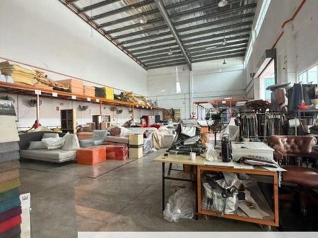 Warehouse for sale in Johor