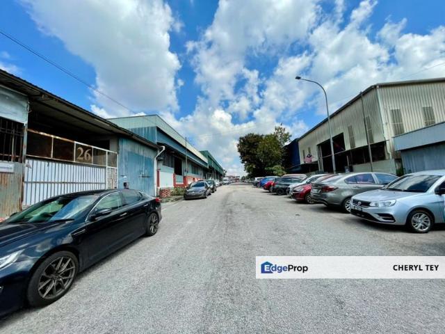 Warehouse for sale in Johor