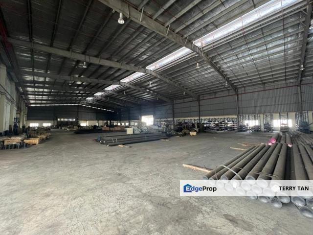 Warehouse for sale in Johor