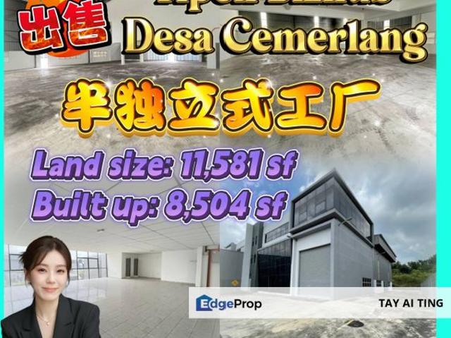 Warehouse for sale in Johor