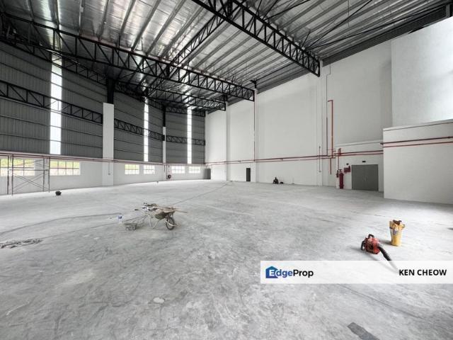 Warehouse for rent in Desa Jaya, Johor Bahru