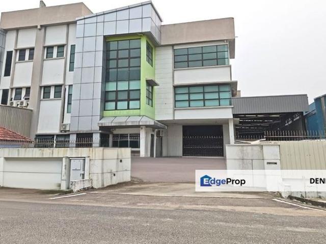 Warehouse for rent in Desa Jaya, Johor Bahru