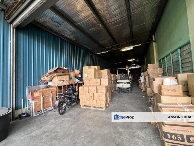 Warehouse for sale in Johor
