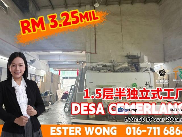Warehouse for sale in Johor