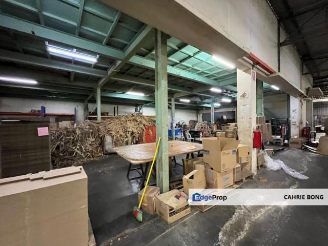 Warehouse for sale in Johor