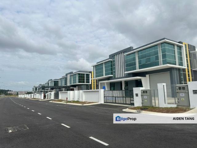 Warehouse for sale in Desa Jaya, Johor Bahru