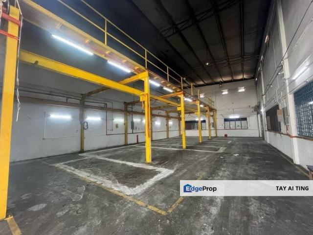 Warehouse for sale in Johor