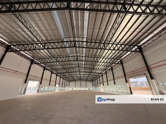 Warehouse for rent in Desa Jaya, Johor Bahru