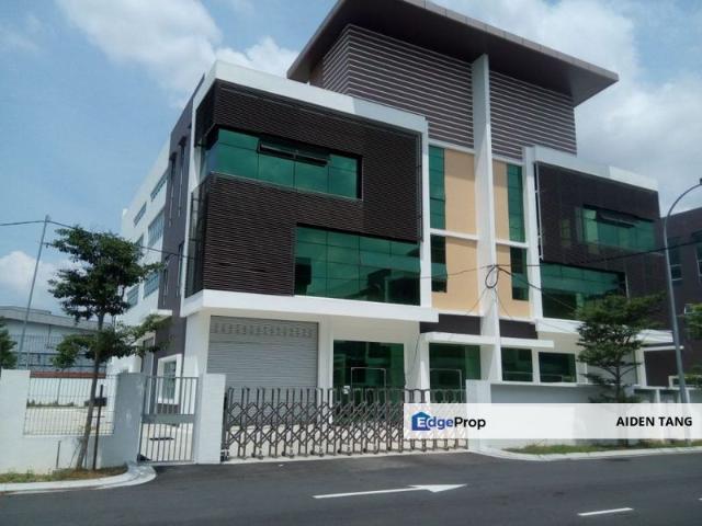 Warehouse for rent in Desa Jaya, Johor Bahru