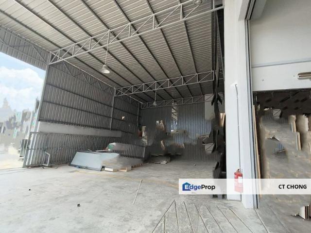 Warehouse for sale in Johor