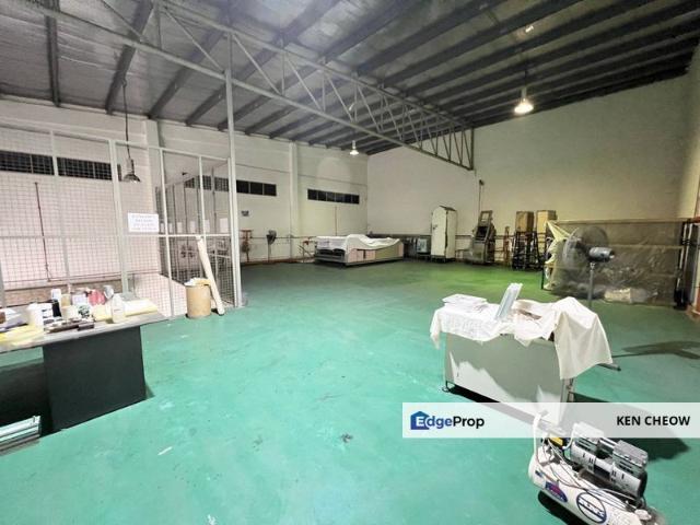 Warehouse for sale in Johor