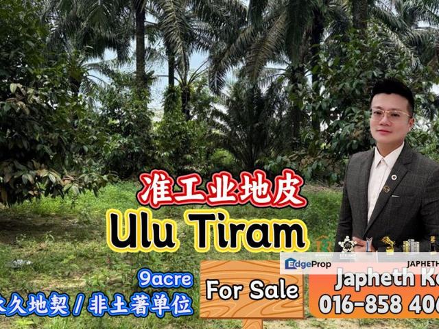 Warehouse for sale in Johor