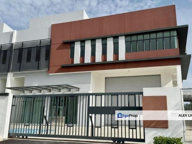 Warehouse for rent in Johor