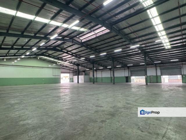Warehouse for sale in Johor
