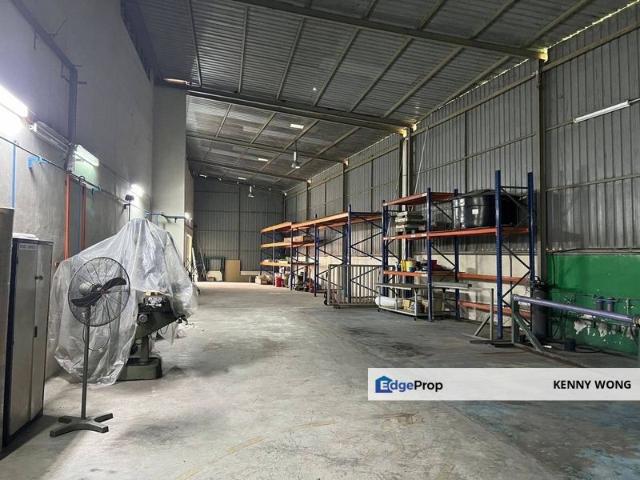 Warehouse for sale in Johor