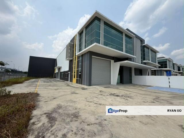 Warehouse for rent in Desa Jaya, Johor Bahru