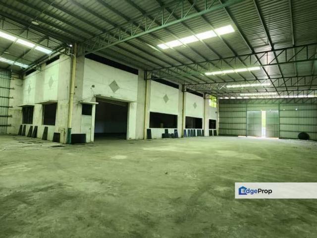 Warehouse for sale in Desa Jaya, Johor Bahru