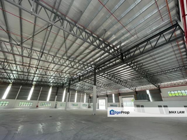 Warehouse for sale in Johor