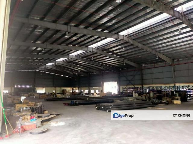 Warehouse for sale in Johor