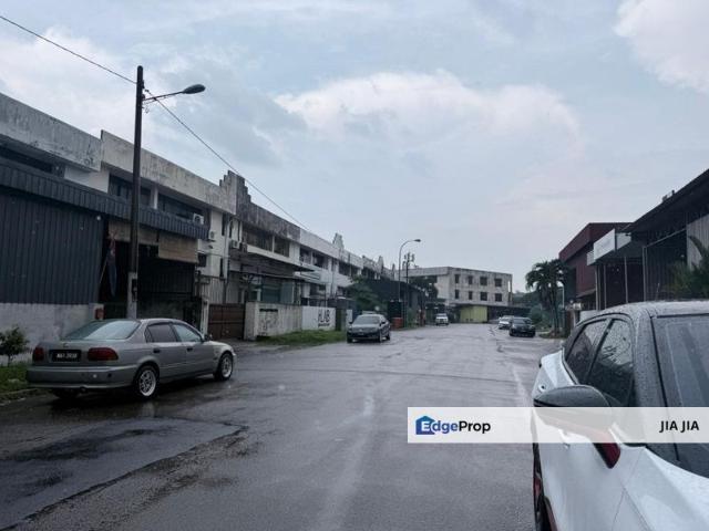 Warehouse for rent in Johor