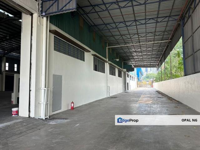 Warehouse for rent in Kawasan Perindustrian Desa Plentong, Plentong