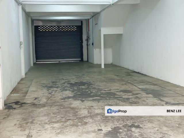 Warehouse for rent in Selayang, Selangor