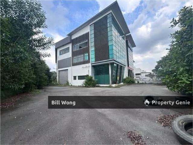 Warehouse for rent in Alam Impian, Selangor