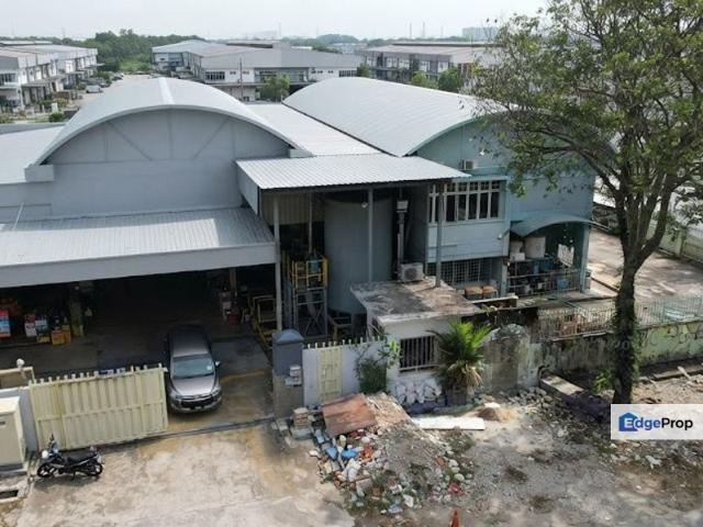Warehouse for sale in Taman Koperasi Polis, Kampung Padang Balang
