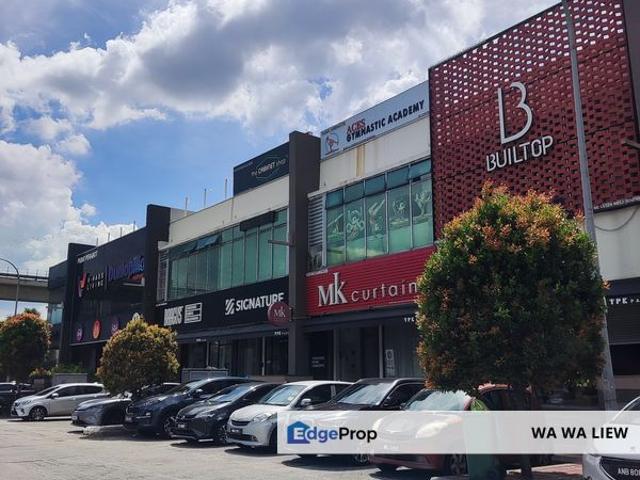Shop for rent in Petaling, Subang Jaya