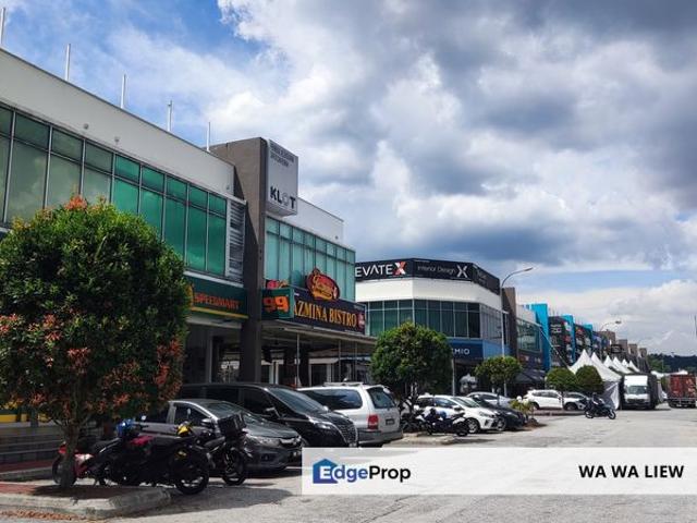 Shop for rent in Petaling, Subang Jaya